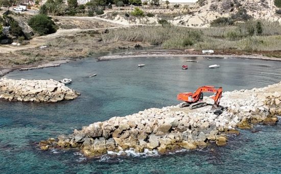 Trabajos de acondicionamiento Cala Baeza (El Campello, Alicante)